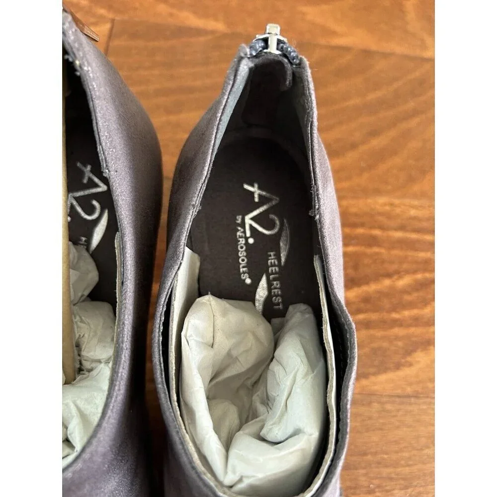 A2 by Aerosoles Sixth Avenue Booties Gray Suede Ankle Zip 10‎ M NEW